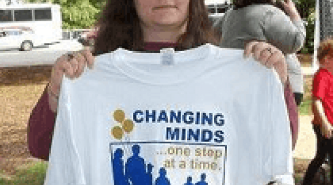 Stigma around schizophrenia, schizoaffective disorder, makes living with a mental illness harder. Find out what one person with schizoaffective disorder does.
