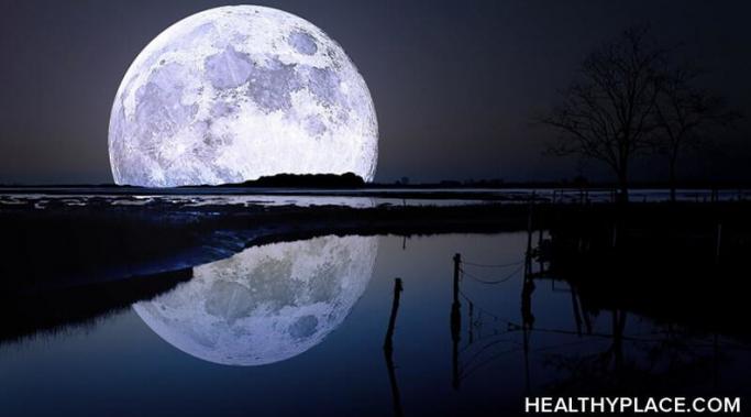 There is a strong relationship between anxiety and awe. What does awe have to do with anxiety? Here's how anxiety and awe relate and how to reduce anxiety.