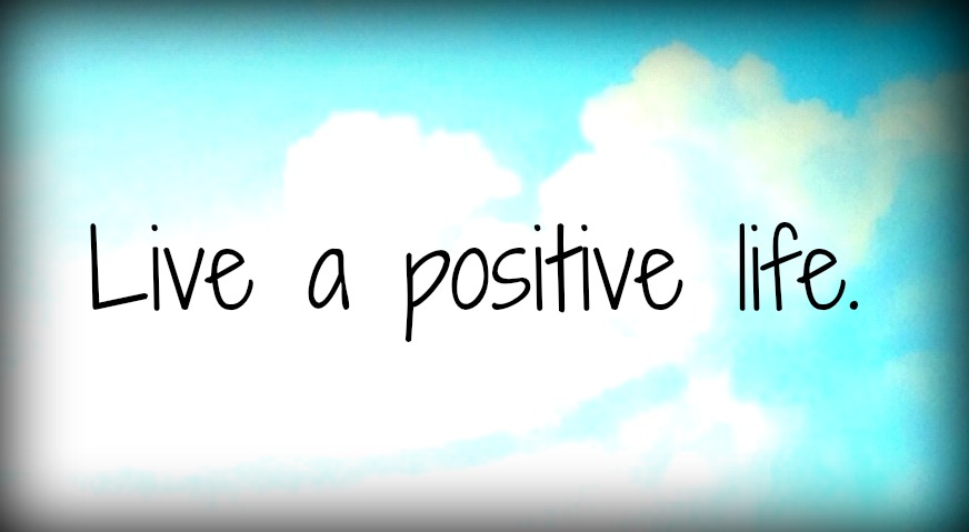 Positive people don't have to work hard at staying positive. Positive people stay happier because they do one little thing. It's easy. Really! Take a look.