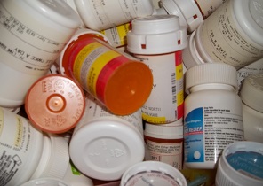 I live with schizoaffective disorder and have to take medication. I don't like it, but I take it. Here's why I take my schizoaffective meds anyway.